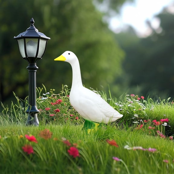 KUAZOU Porch Goose Garden Decor Statues - White Yard Goose Statue Resin Duck Sculpture 7" High Lawn Goose Front Porch Goode Home Decorations Housewarming Birthday Gifts