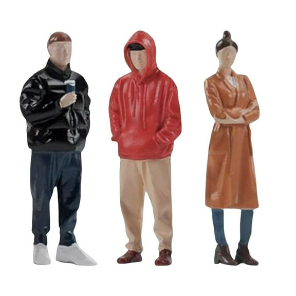 KUFptva 1/32 Scale Figures Set of 3 Resin Miniature People Models Portable Designs for Realistic Home Dioramas Displays