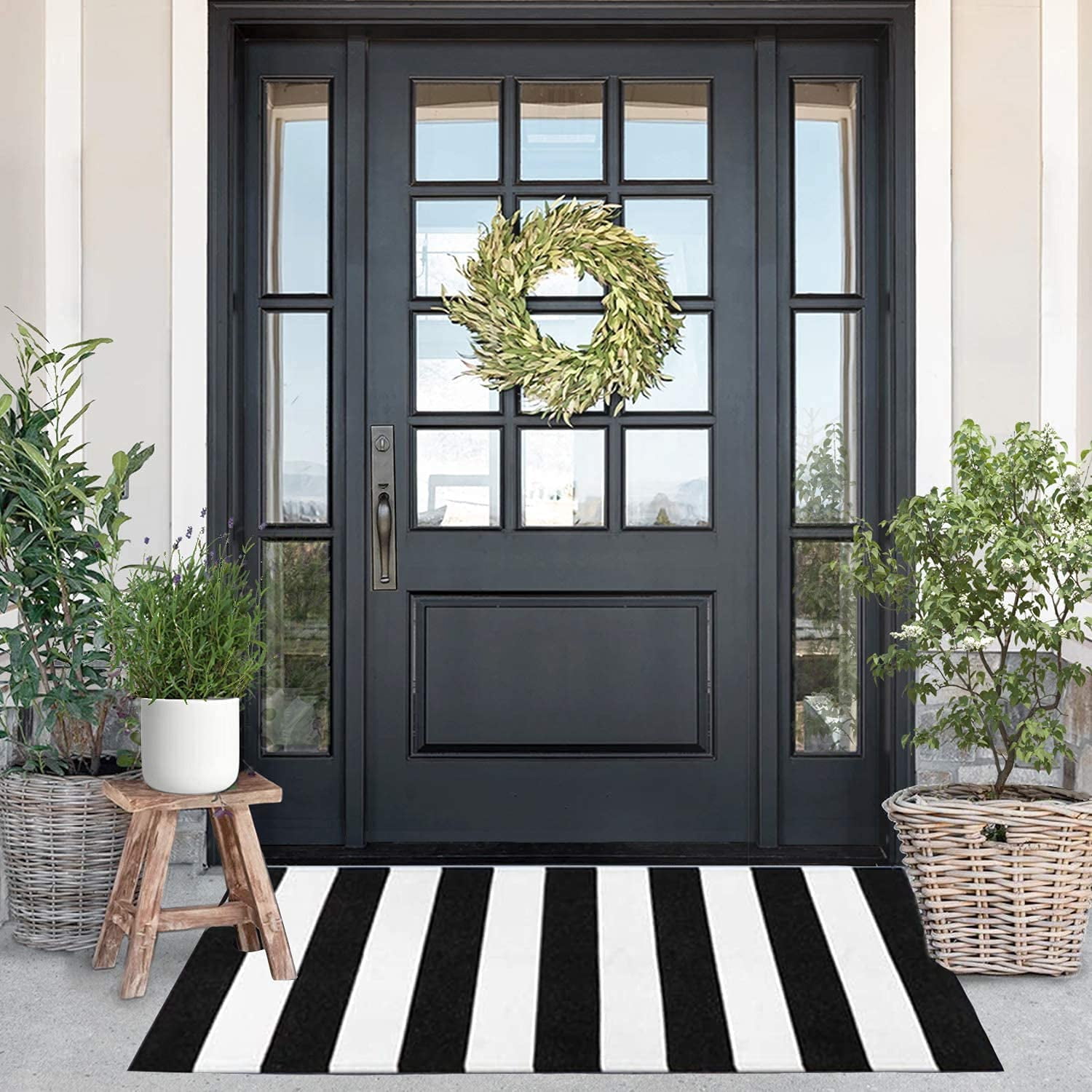 FAMILYDECOR Black and White Stripes Non-Woven Fabric Door Mat Rug  Indoor/Outdoor/Front Door/Shower Bathroom Doormat, Lightweight Non-Slip  Low-Profile