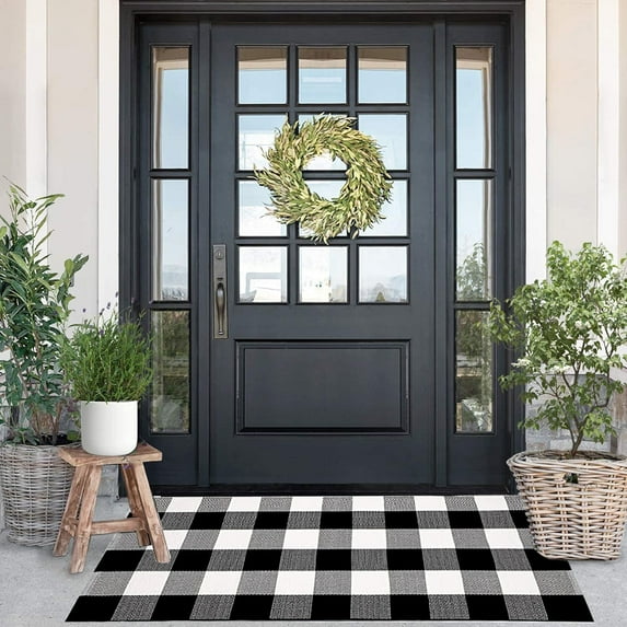 KaHouen Cotton Buffalo Plaid Rug (23.6" x 51.2"), Black and White Rug Buffalo Plaid Doormat Washable Hand-Woven Indoor or Outdoor Rugs for Layered Front Door Mats, Porch, Farmhouse, Entryway