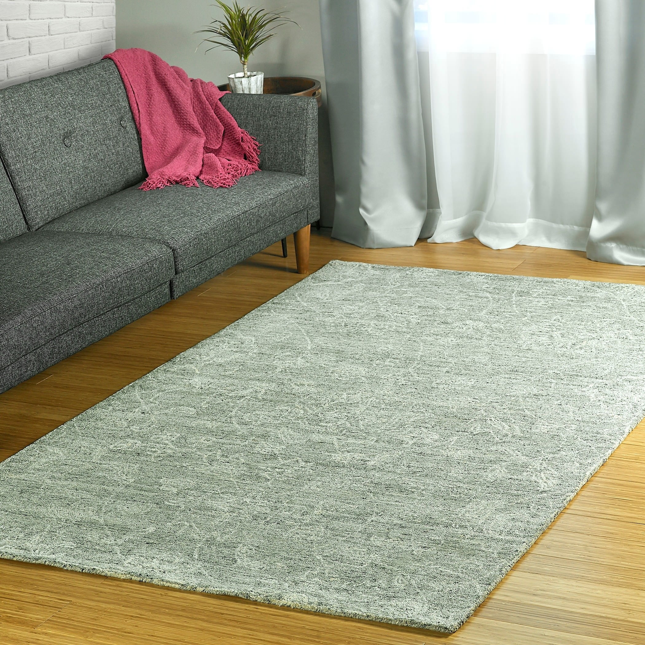 Hand-Tufted Vintage Gray Wool 4' x 6' Rectangular Rug