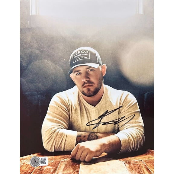 Kameron Marlowe Signed Autograph 8x10 Country Singer Beckett 2