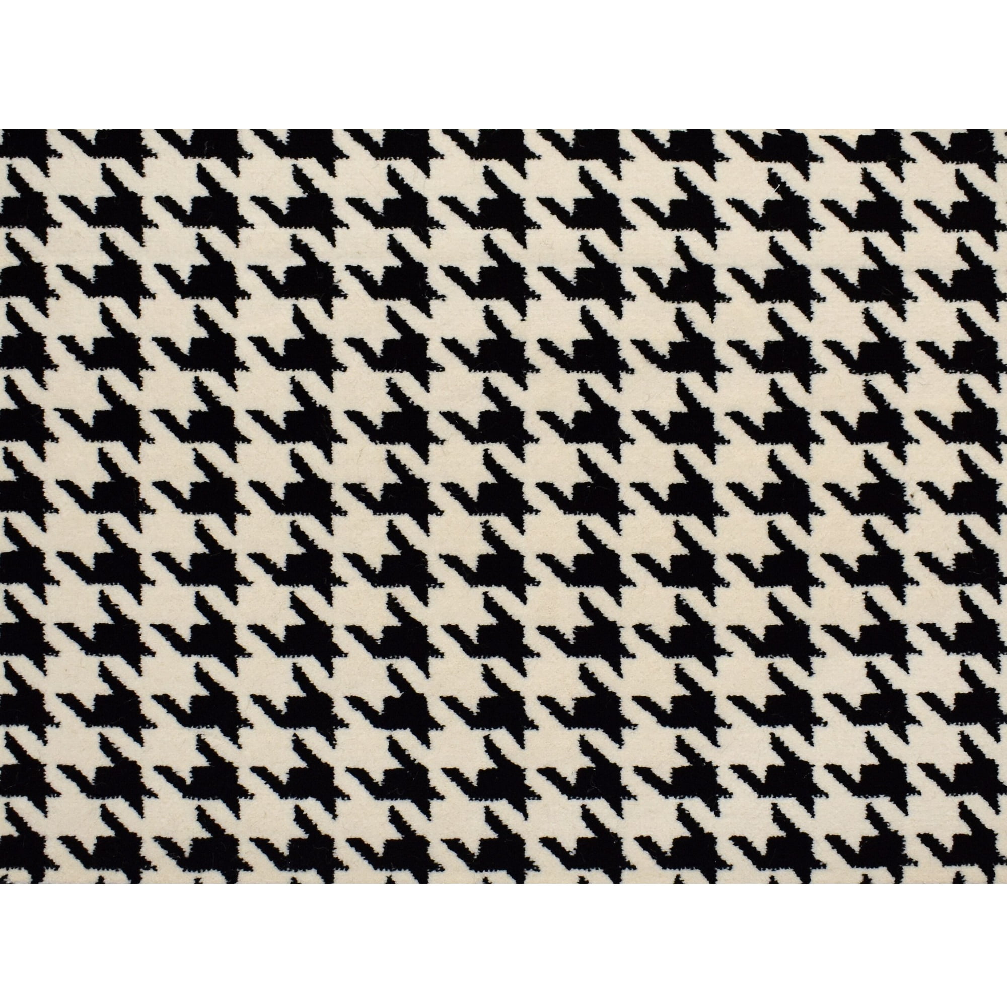Kane Carpet 8' Houndstooth Black and Ivory Round Polypropylene Area Rug