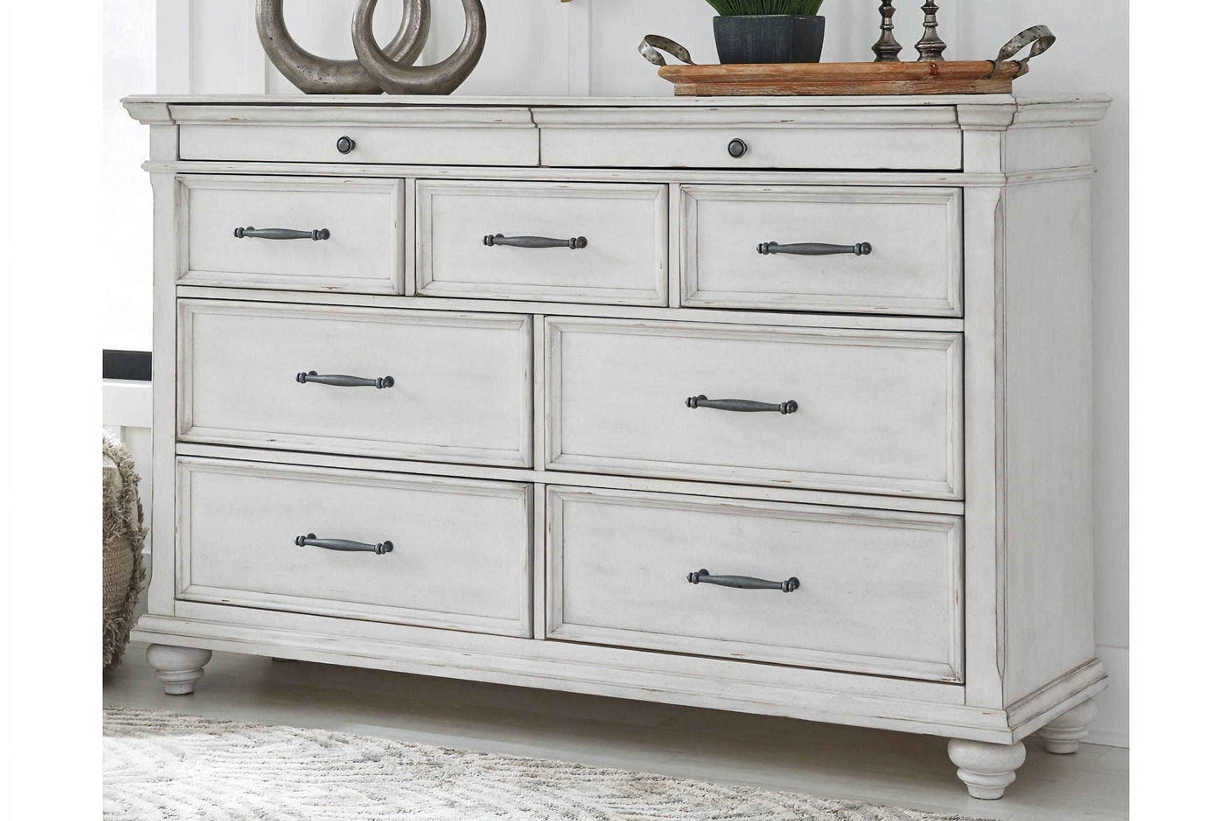 Kanwyn Whitewash Dresser