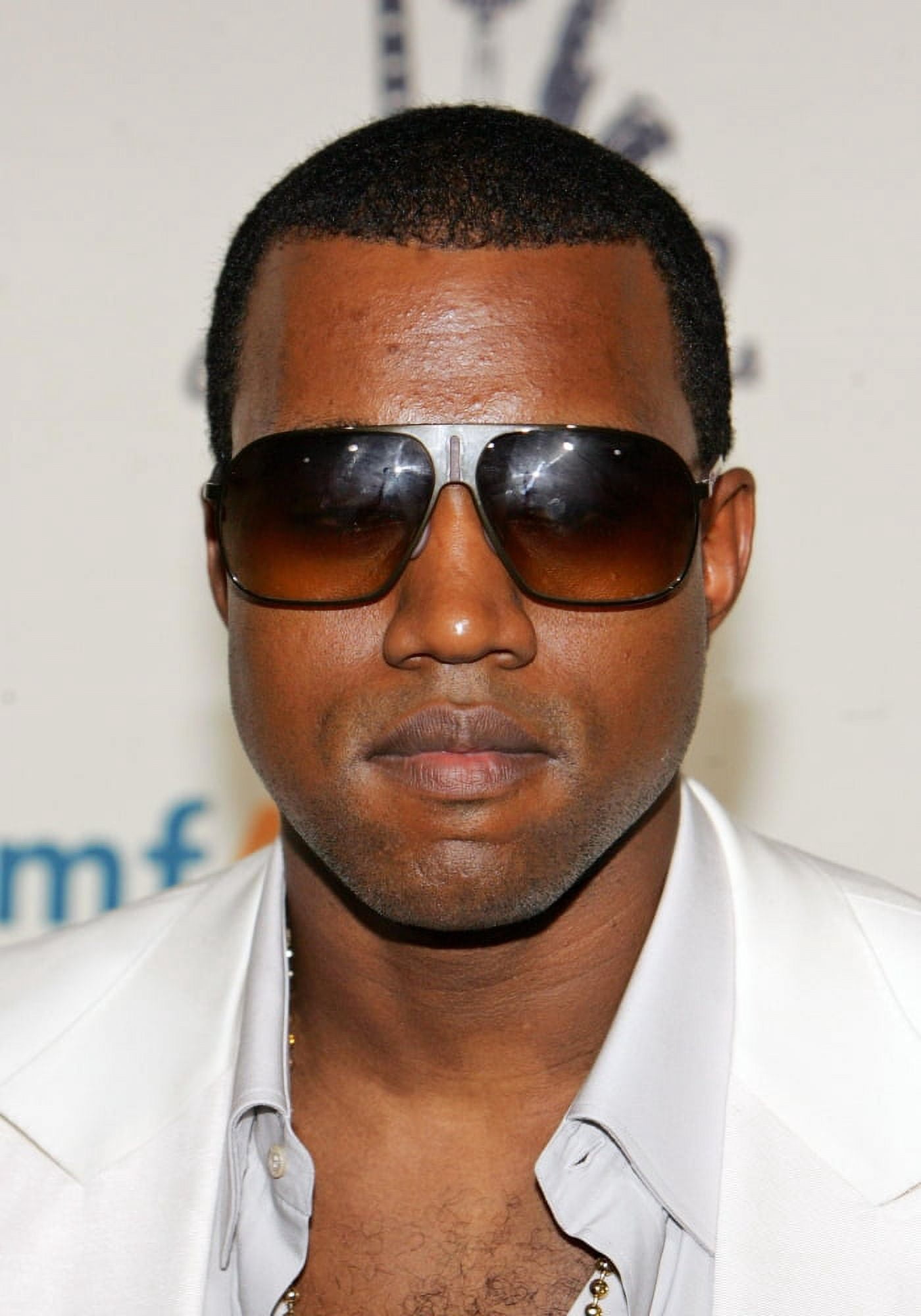 Kanye West At Arrivals For 2006 Cipriani Deutsche Bank Concert With Kanye West Canvas Art -  (16 x 20)