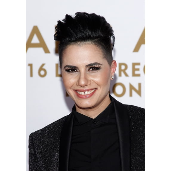 Karen Martello At Arrivals For 2016 Latin Recording Academy Person Of The Year Tribute Mgm Grand Garden Arena Las