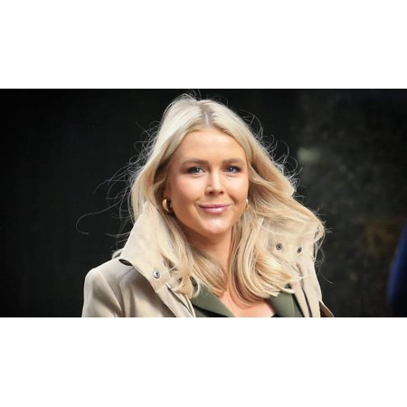Karoline Leavitt Press Sec Glossy Poster Picture Photo Print Banner Conversationprints