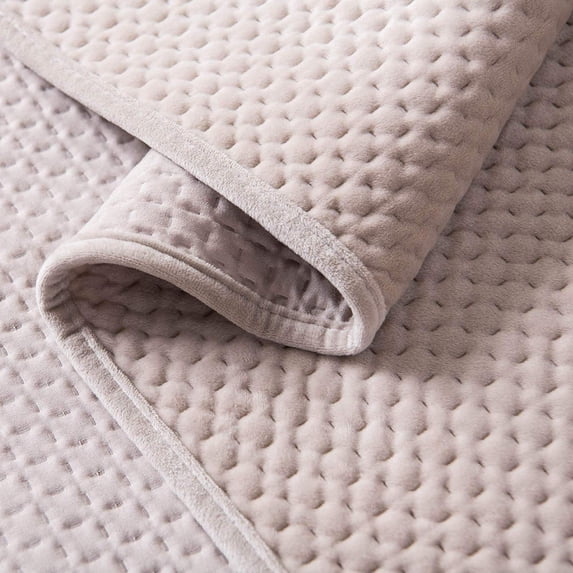 Kasentex All Season Plush Poly Velvet Lavish Design Quilt Set Soft and Warm Machine Washable Coverlet Almond Queen