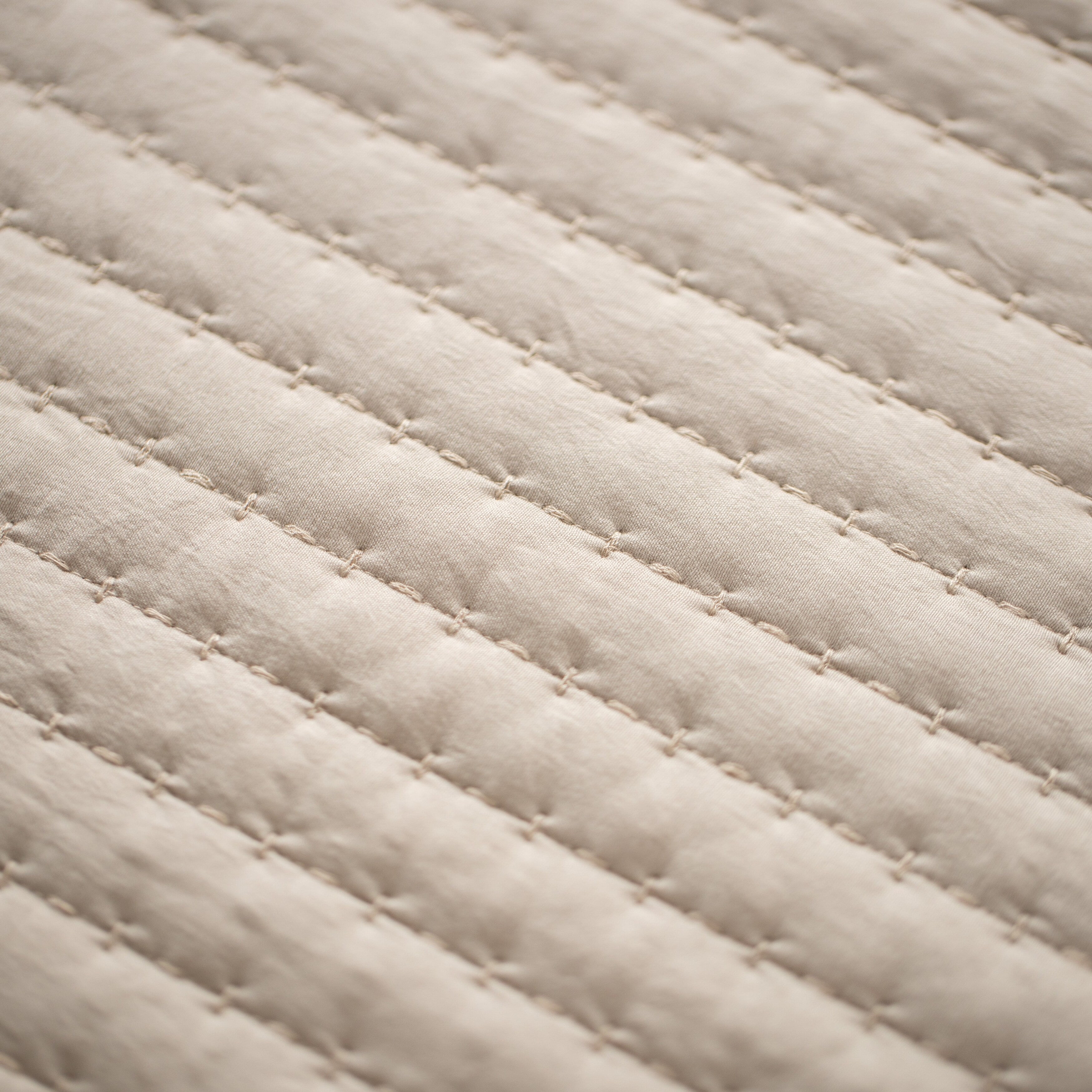 Tan Microfiber Reversible Full Quilt Set with Shams