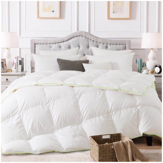 Kasentex Warm Premium White Goose Down Comforter - Heavy/Winter - 100% Cotton Fabric, Hypoallergenic, Duvet Insert w/Green Piped Edge, White, King Size