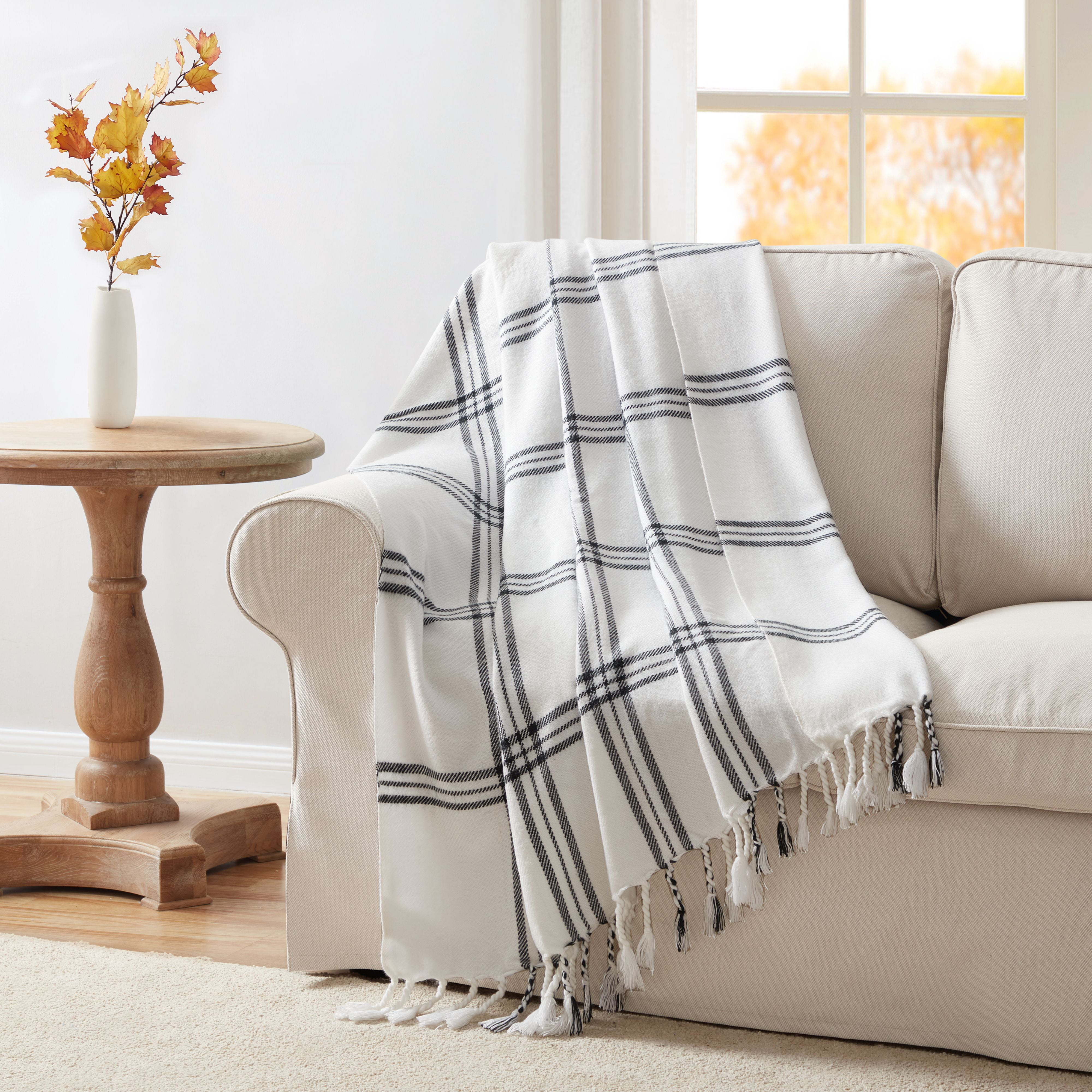 Kate Aurora Woodland Plaid Fringed Accent Throw Blanket - 50 in. x 60 in. - White/Black