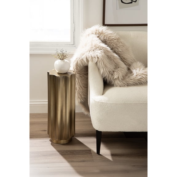 Kate and Laurel Pandey Modern Metal Wavy Drink Table, 9 x 9 x 22, Antique Brass, Curvy Mini Table for Use as a Pedestal Plant Stand Indoors or as a Small Nightstand Option
