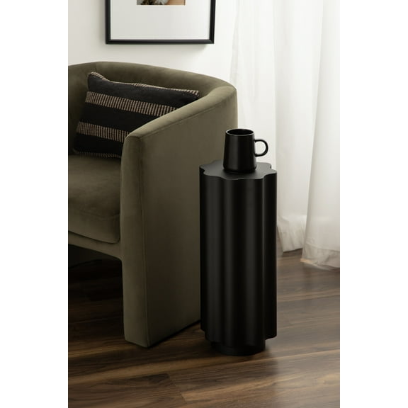 Kate and Laurel Pandey Modern Metal Wavy Drink Table, 9 x 9 x 22, Black, Curvy Mini Table for Use as a Pedestal Plant Stand Indoors or as a Small Nightstand Option