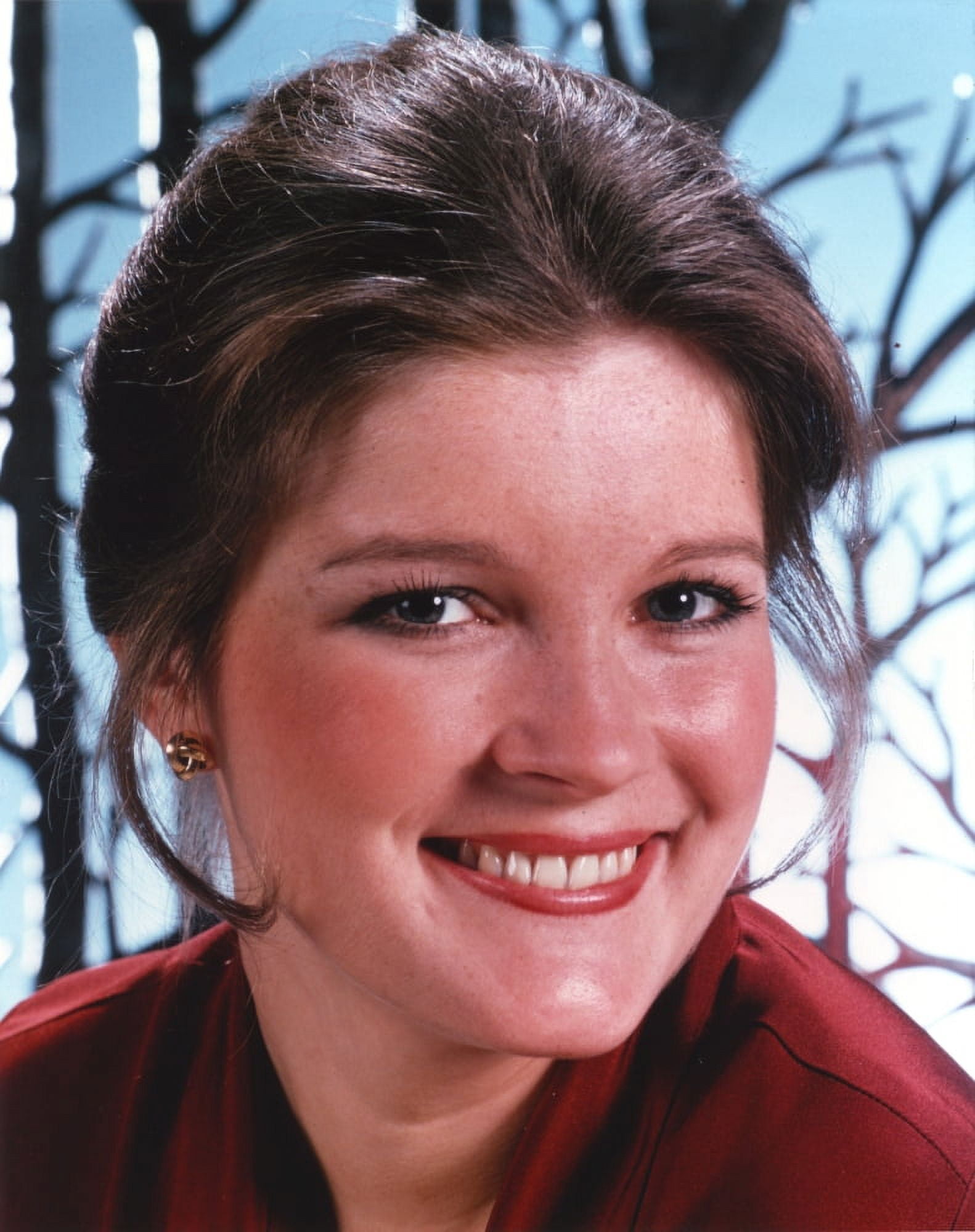Kate Mulgrew smiling in Red Dress Portrait Photo Print (24 x 30
