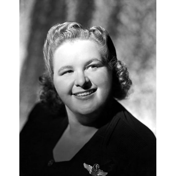 Kate Smith Curly Hairdo Close Up Portrait Photo Print (8 x 10)