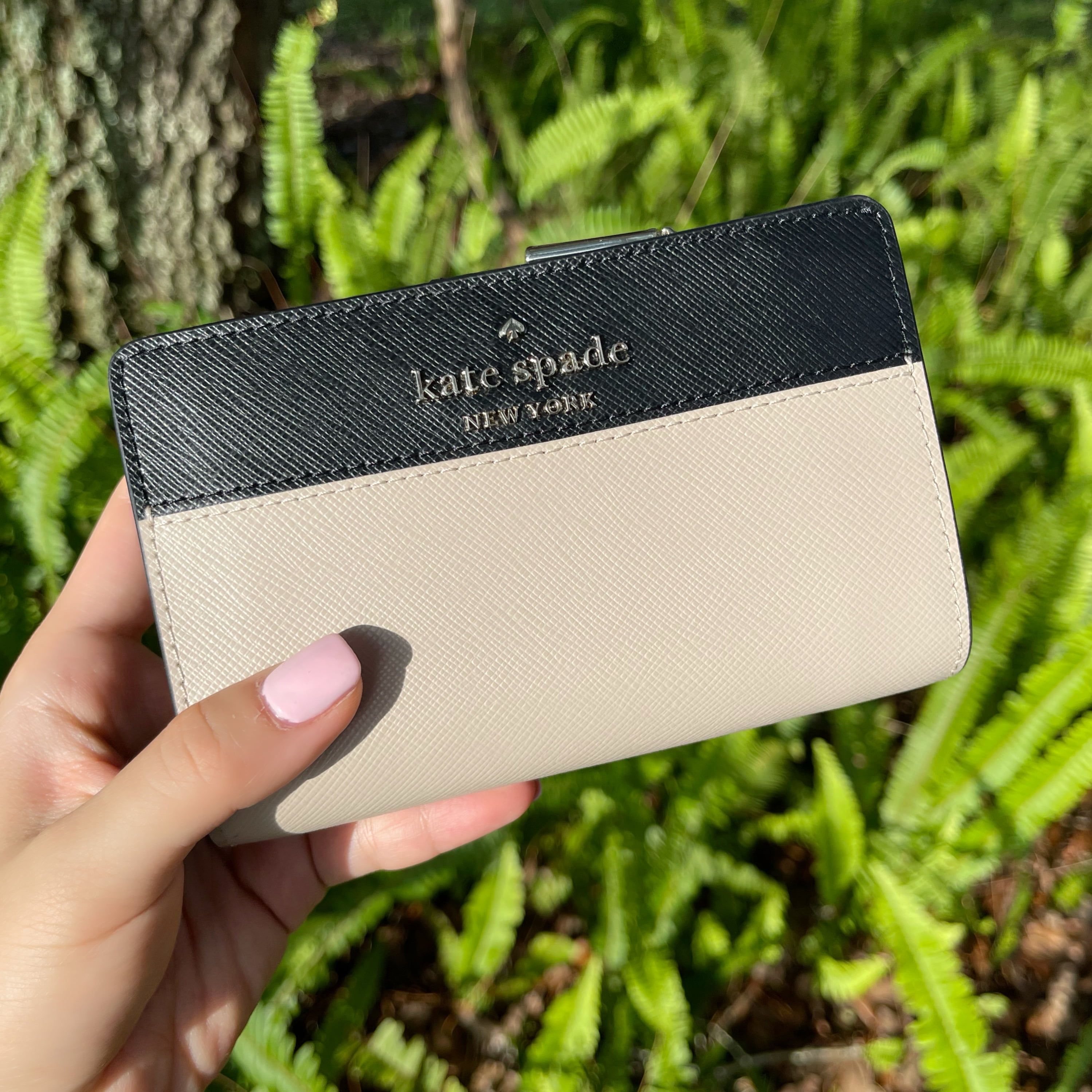 Kate Spade Staci Medium Compact Bifold Wallet Warm Beige Black