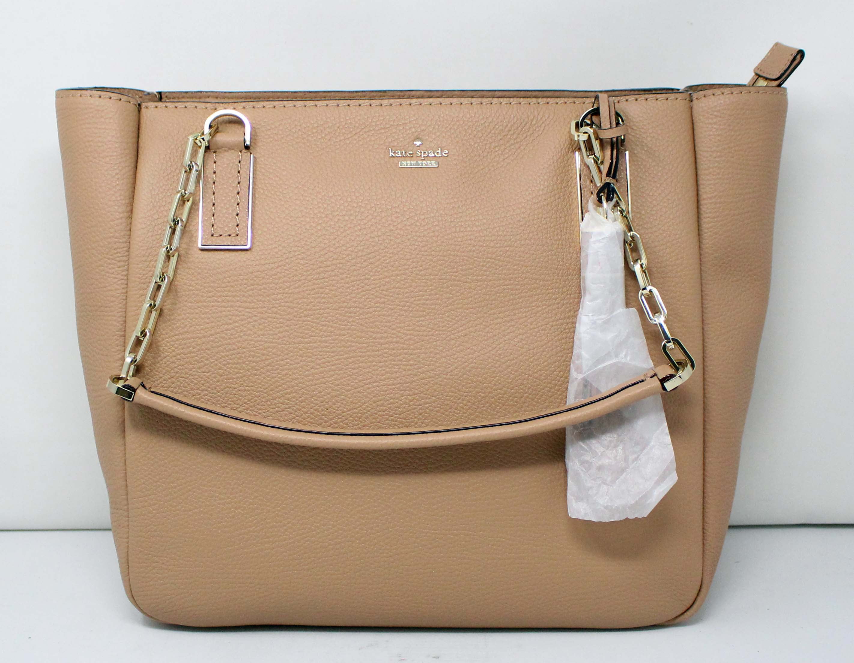 Vivian Handbag & Traveler