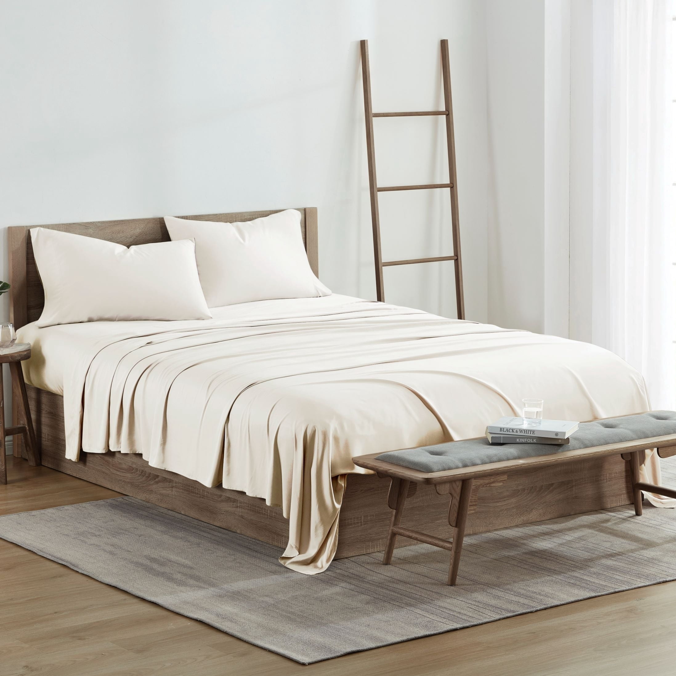 Kathy Ireland 300 Thread Count 100% Bamboo Sheet Set