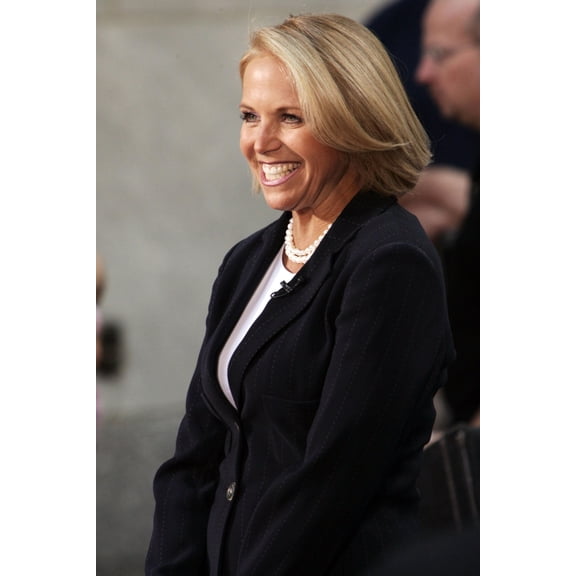 Katie Couric On Stage For Nbc Today Show Concert Series With Trisha Yearwood, Rockefeller Center, New York, Ny, September 02, 2005. Photo By Mat SzwajkosEverett Collection Celebrity (8 x 10)