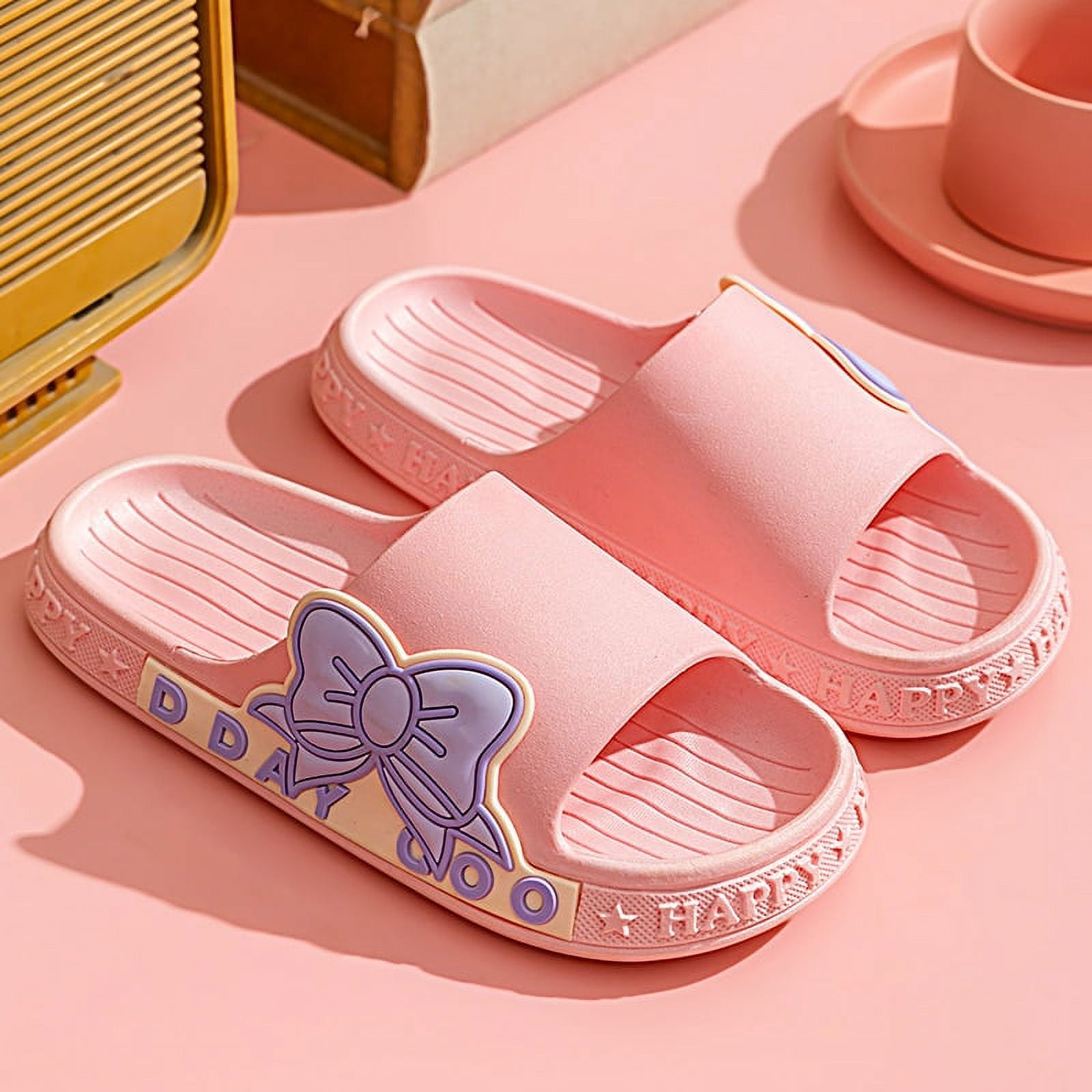 1:12 Scale Dollhouse Flip Flops - Miniature Beach Sandals For Adult Dolls & Miniature Scenes
