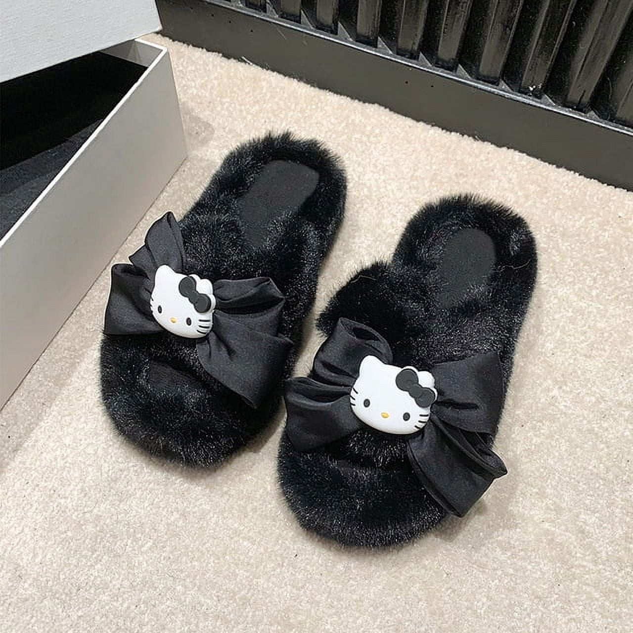 Sanrio Hellokitty Plush Slippers