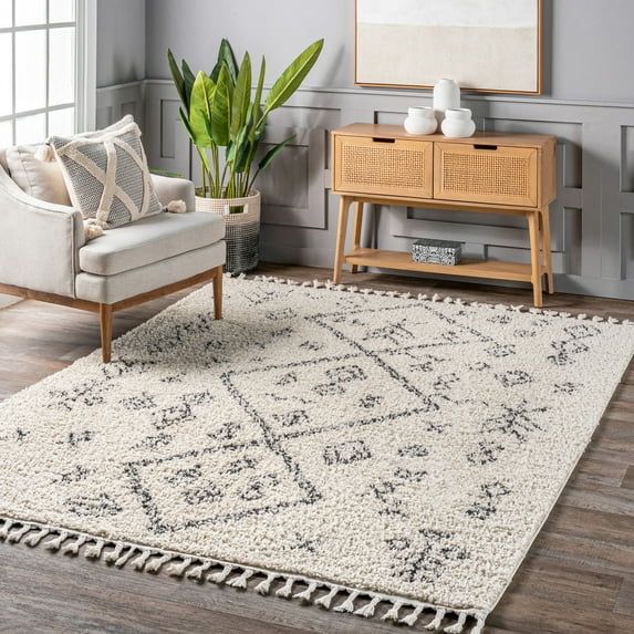 nuLOOM Kayla Moroccan Abstract Tassel Area Rug, 6' 7" x 9', Kayla Off-white