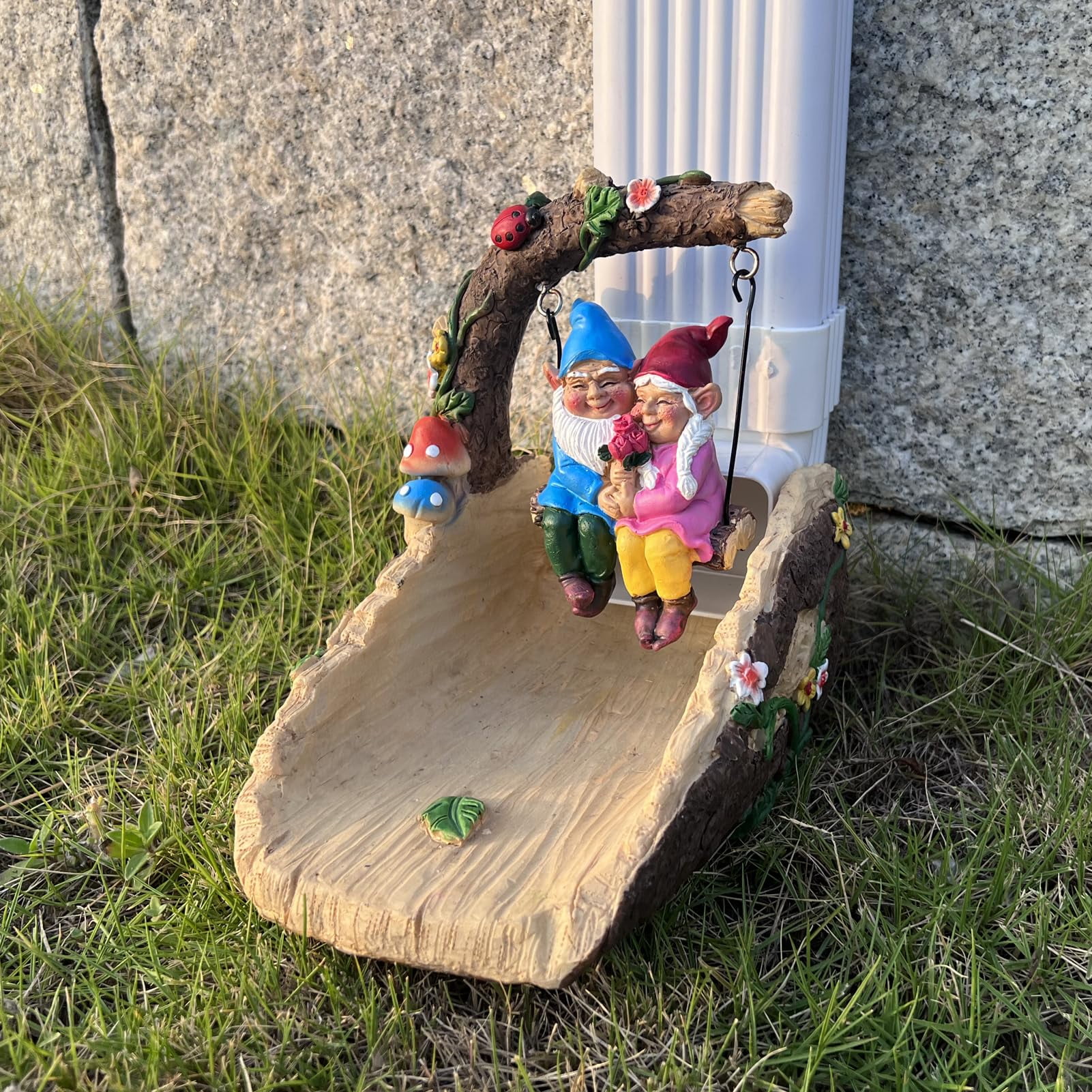 Kaylakone Downspout Extension Outdoor AIF4 Gnome Couple Statues, Gutter