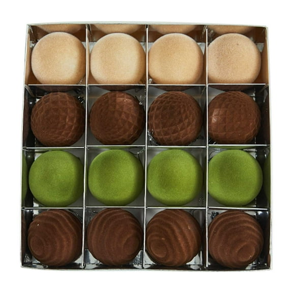 Ke1Clo 16PCS Velvet Christmas Tree Ornaments (Beige), Flocked Christmas Ornaments Balls for Xmas Christmas Tree Decorations, Shatterproof Christmas Ornaments for Holiday Wedding Party Decor