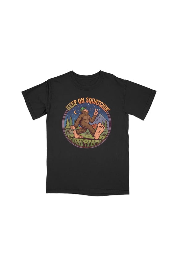 Keep On Squatchin' Bigfoot T-Shirt, Funny Sasquatch Lover Cryptid Tee, Camping Outdoor Adventure PNW Hiker Gift for Him Her