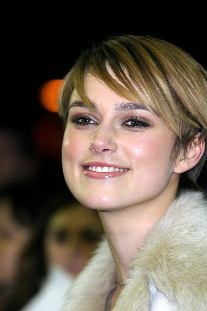 Keira Knightley Arrives For The 2005 Sundance Film Festival Premiere Of The Jacket At The Eccles Center Theatre Canvas Art -  (16 x 20)