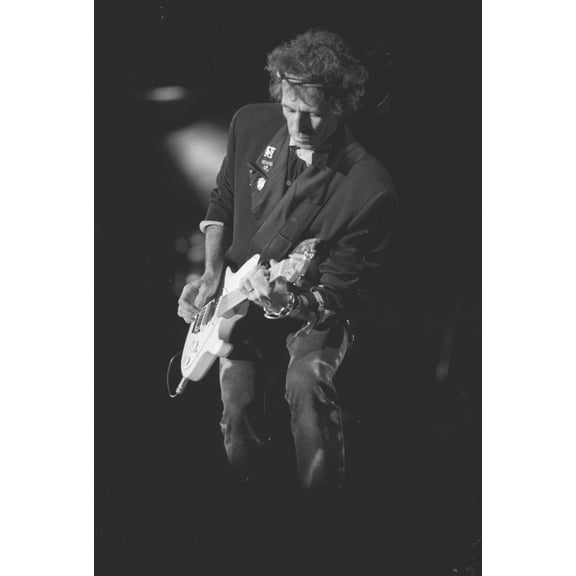 Keith Richards of The Rolling Stones performing on stage at The Shea Stadium Photo Print (8 x 10)