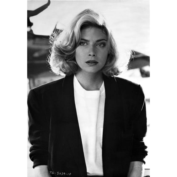 Kelly McGillis in Black Formal Outfit Photo Print (8 x 10)
