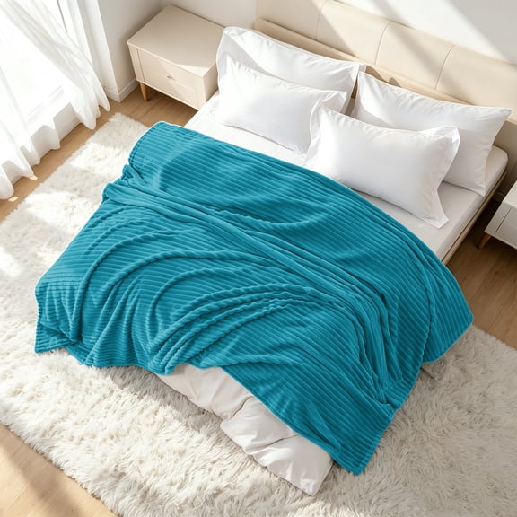 Kelnaro Soft Flannel Throw Blanket for Couch Sofa Bed, 60x80 Inches, Turquoise
