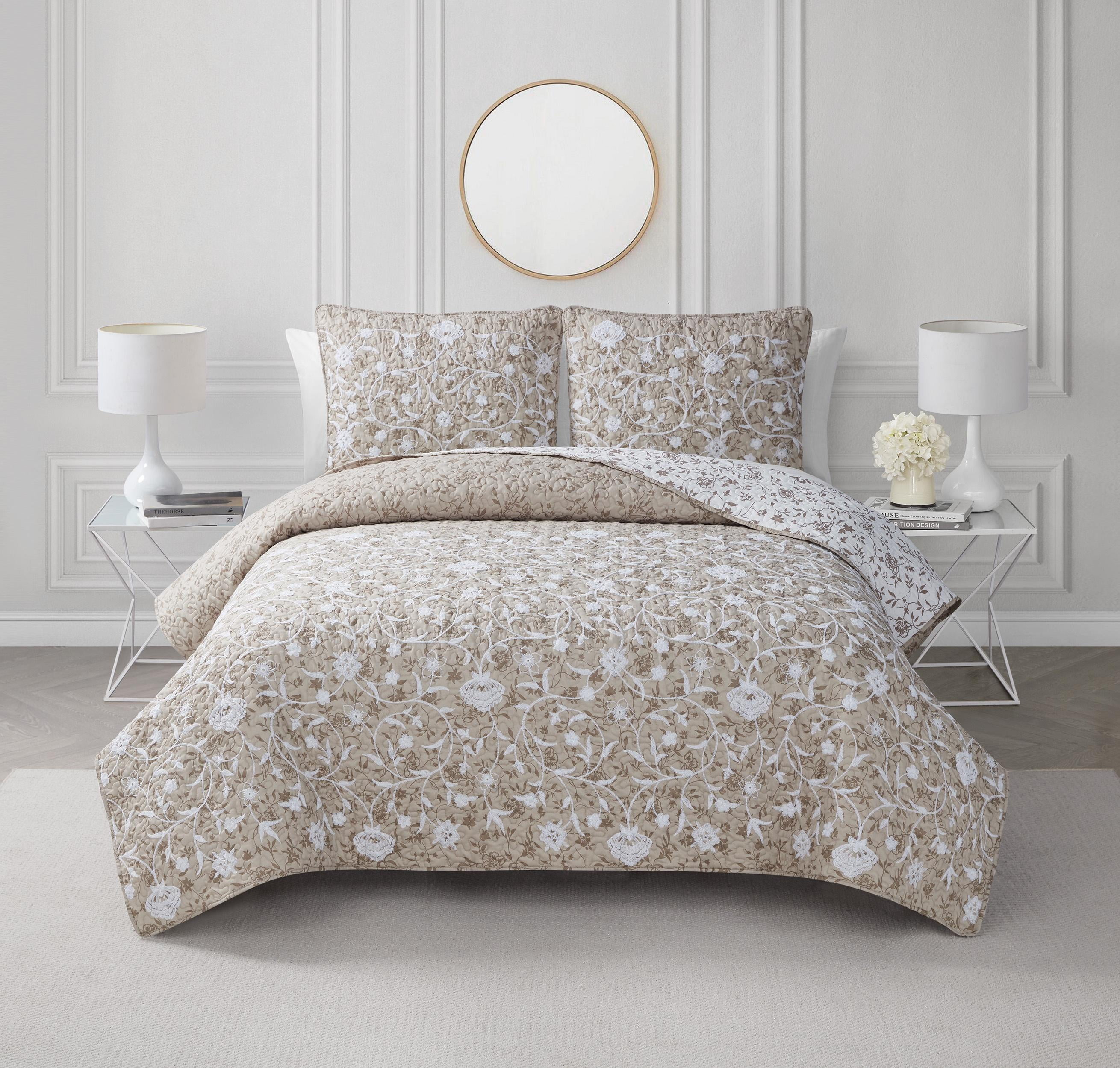 White and Tan Floral Vine Reversible Microfiber Twin Quilt Set