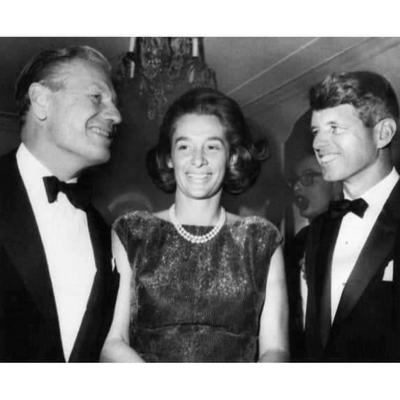 Kennedy Family. From Left New York Governor Nelson Rockefeller History (24 x 18)