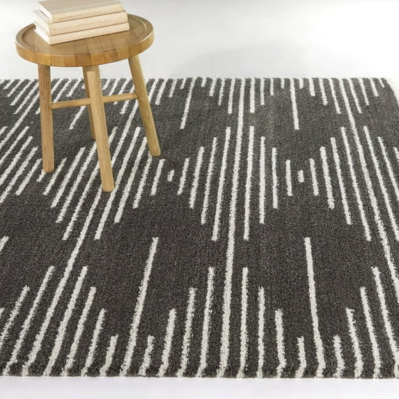 Keri Transitional Trellis Area Rug