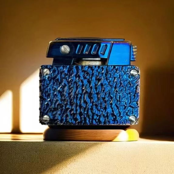 Kerosene lighter, Top Metal Pocket Lighter Daily Use, Sold Without Fuel.,蓝冰陨石坑