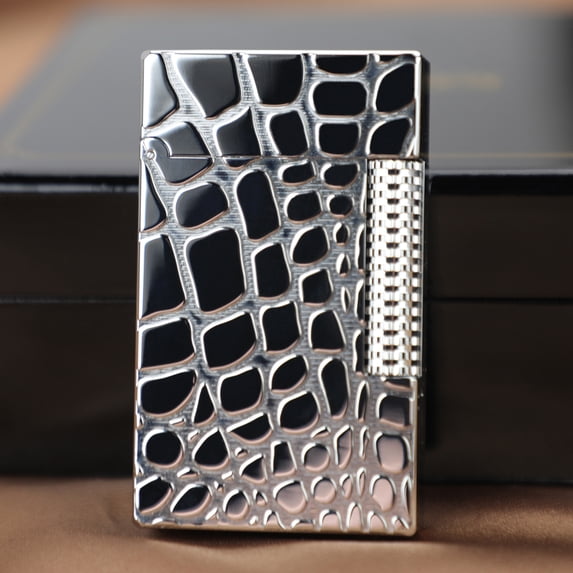 Kerosene lighter, Top Metal Pocket Lighter Daily Use, Sold Without Fuel.,SKU00853-银鳄鱼纹