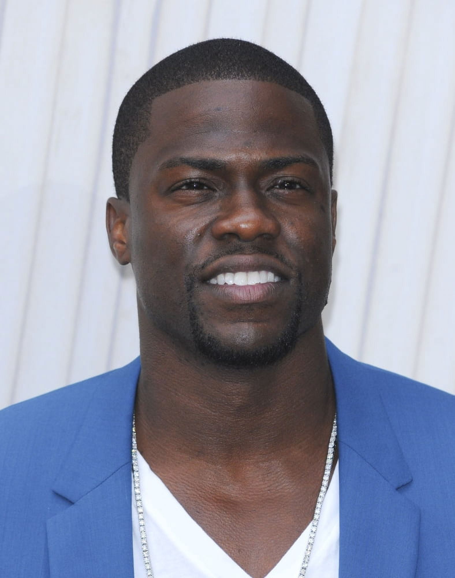 Kevin Hart At Arrivals For Spike TvS Guys Choice 2013 Canvas Art - (16 x 20)