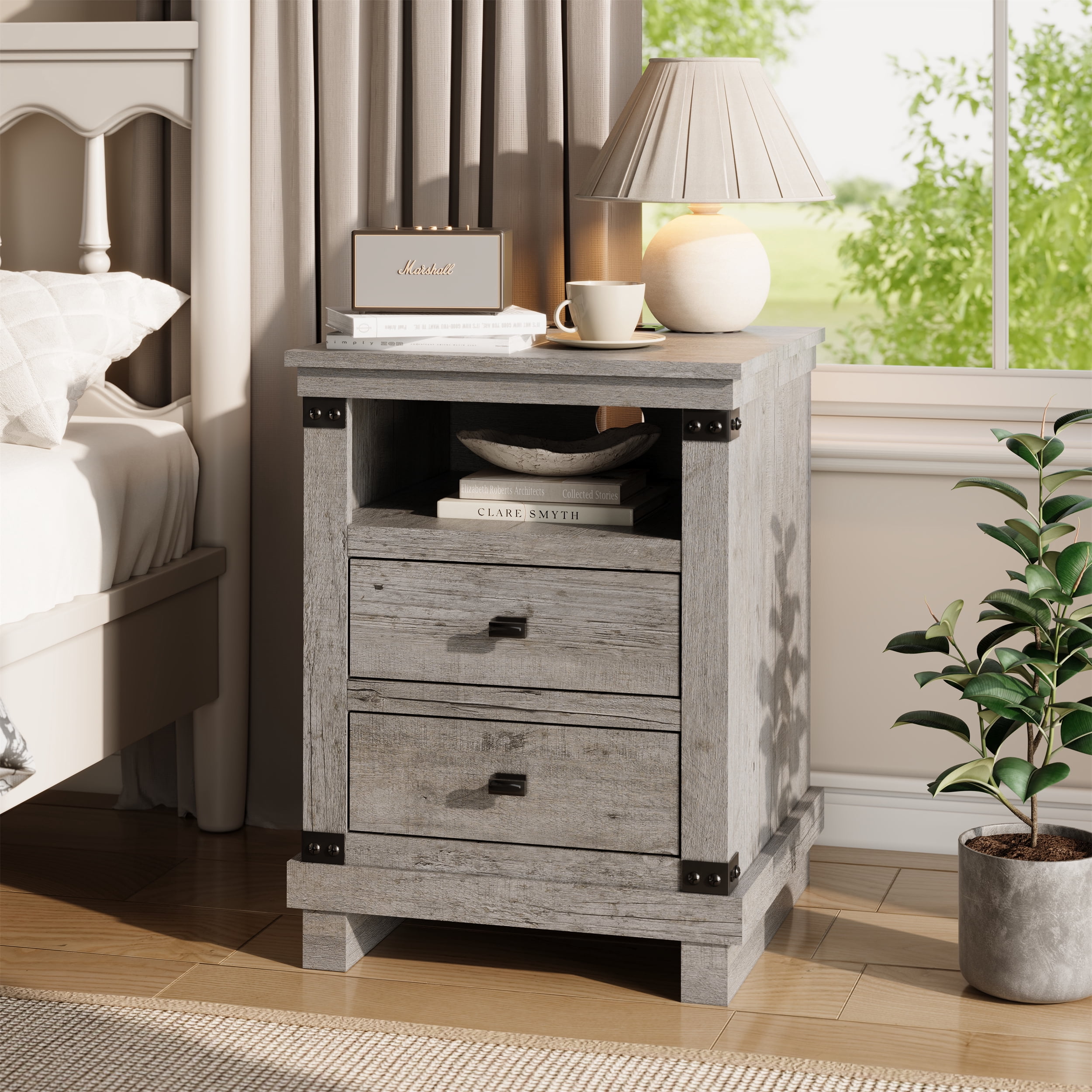 KeyWhat Farmhouse 18" Nightstand with Charging Station, Rustic Metal Wood End Table with Open Storage Shelf, Light Rustic Oak