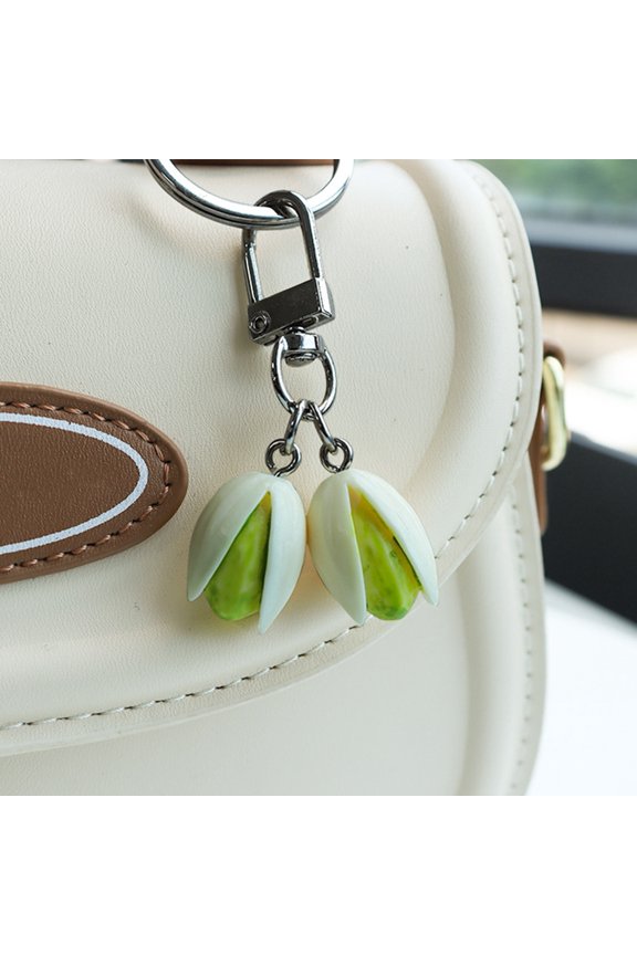 Keychain Nut-Shaped Resin Key Chain Handbag Bag Car Key Pendant Compact Size Keyring Portable Accessory