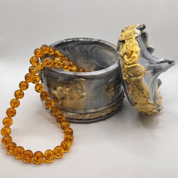 Box jewelry Handmade Decorative round box horses Epoxy resin Home decor USA KIZIMA