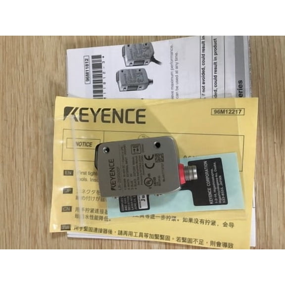 Keyence LR-ZB250CP Laser Sensor 1PCS Brand New Fast Delivery