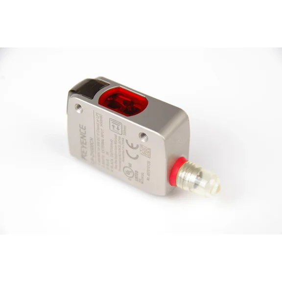 Keyence LR-ZH500CN Laser Sensor LRZH500CN New US Free TAX 1PC US Free TAX