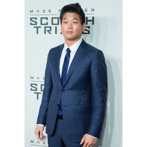 Ki Kong Lee At Arrivals For Maze Runner The Scorch Trials Premiere, Regal Cinemas E-Walk, New York, Ny September 15, 2015. Photo By Abel FerminEverett Collection Celebrity (8 x 10)