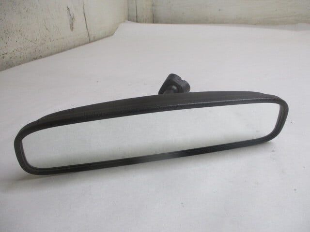 Pre-Owned Kia Sportage Rondo Manual Rear View Mirror OEM LKQ - Verify Specific Vehicle Fitment In Description - (Good)