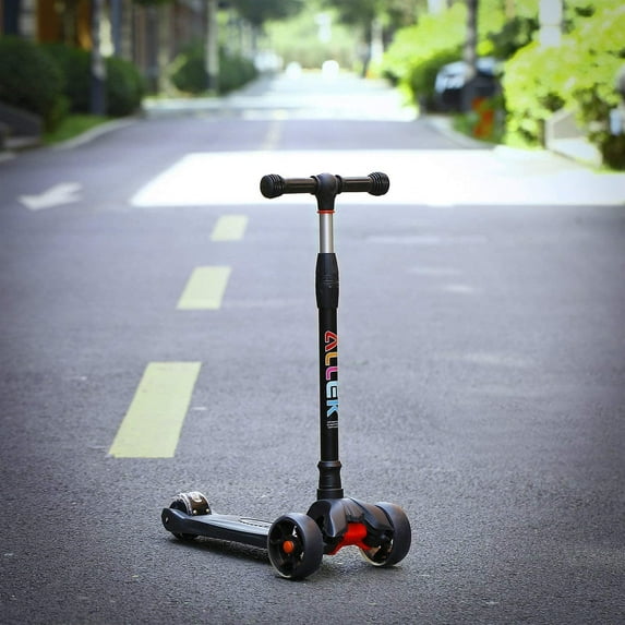 Kick Scooter B02 with Light- Wheels for Kids 3-12 Years