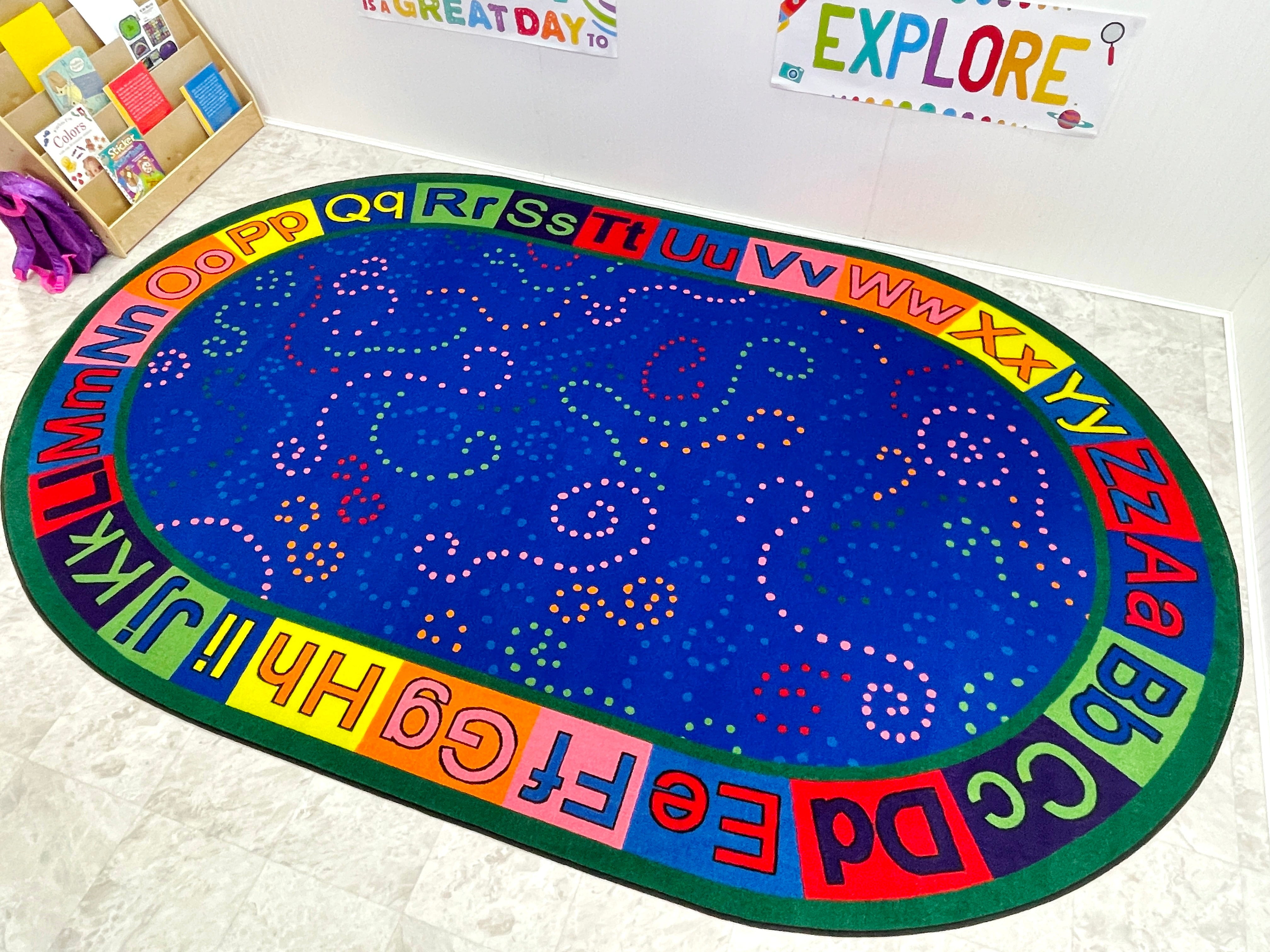 KidCarpet.com Alpha Dots Circle Time ABC Rug 7'6