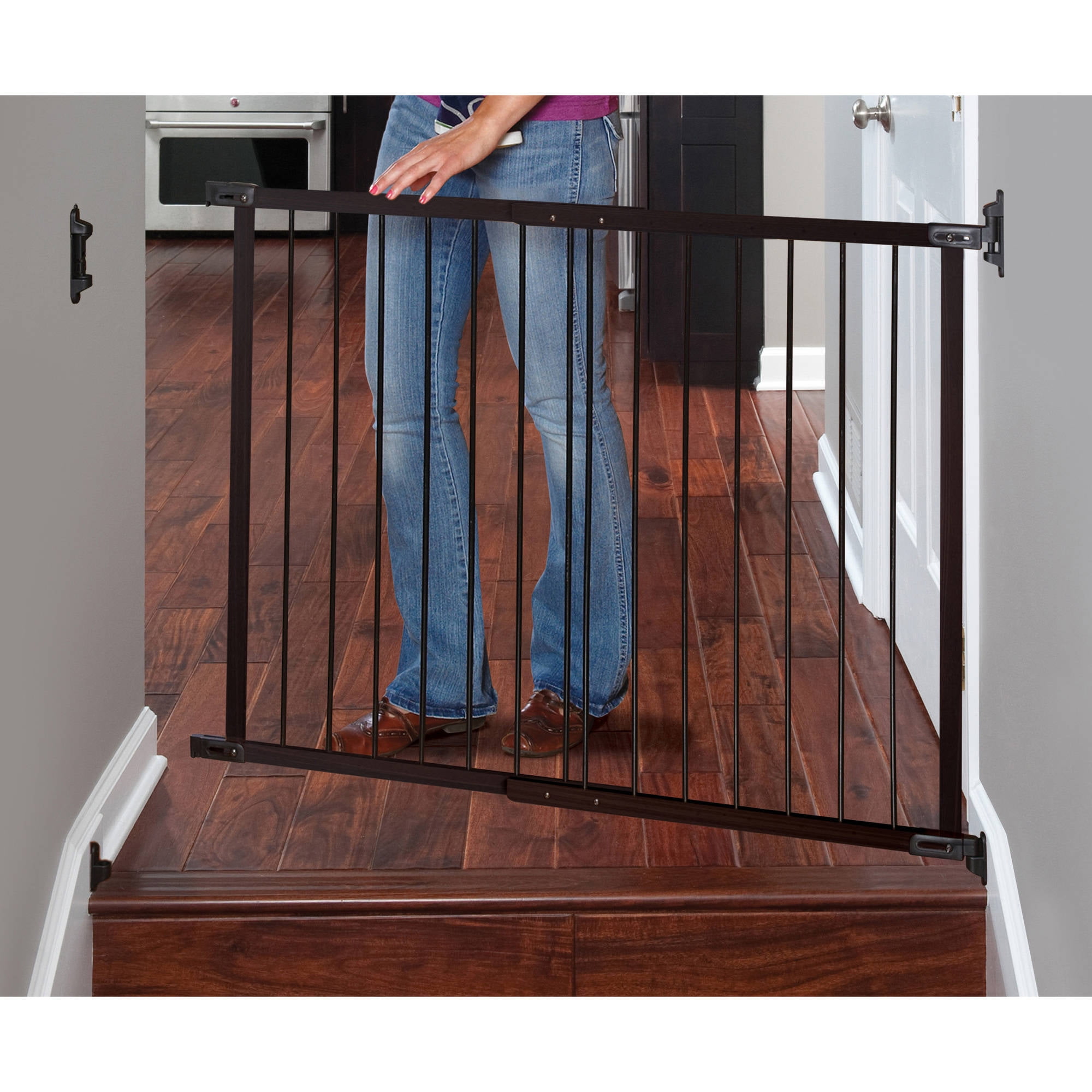 KidCo Designer Angle Mount Child Safeway Gate, Made of Hardwood