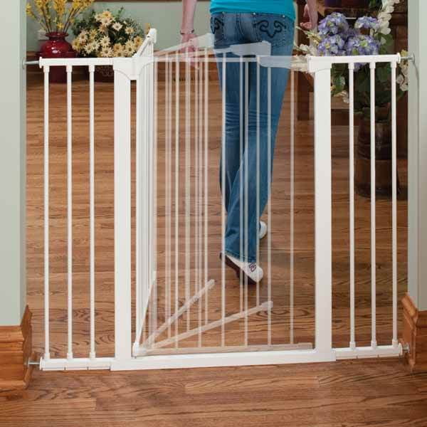 Kidco Tall and Wide Auto Close Child Safety Pressure Mounted Gate
